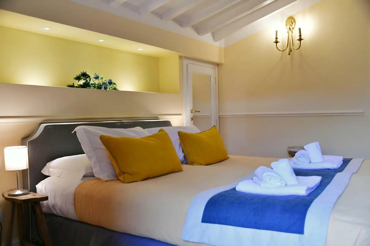 La Croce D'Oro Santa Croce Suite Apartments Florença