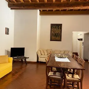 Apartment Fiesolana 26, Florence