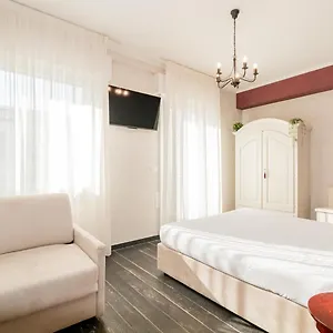  Apartamento Train Station Italia