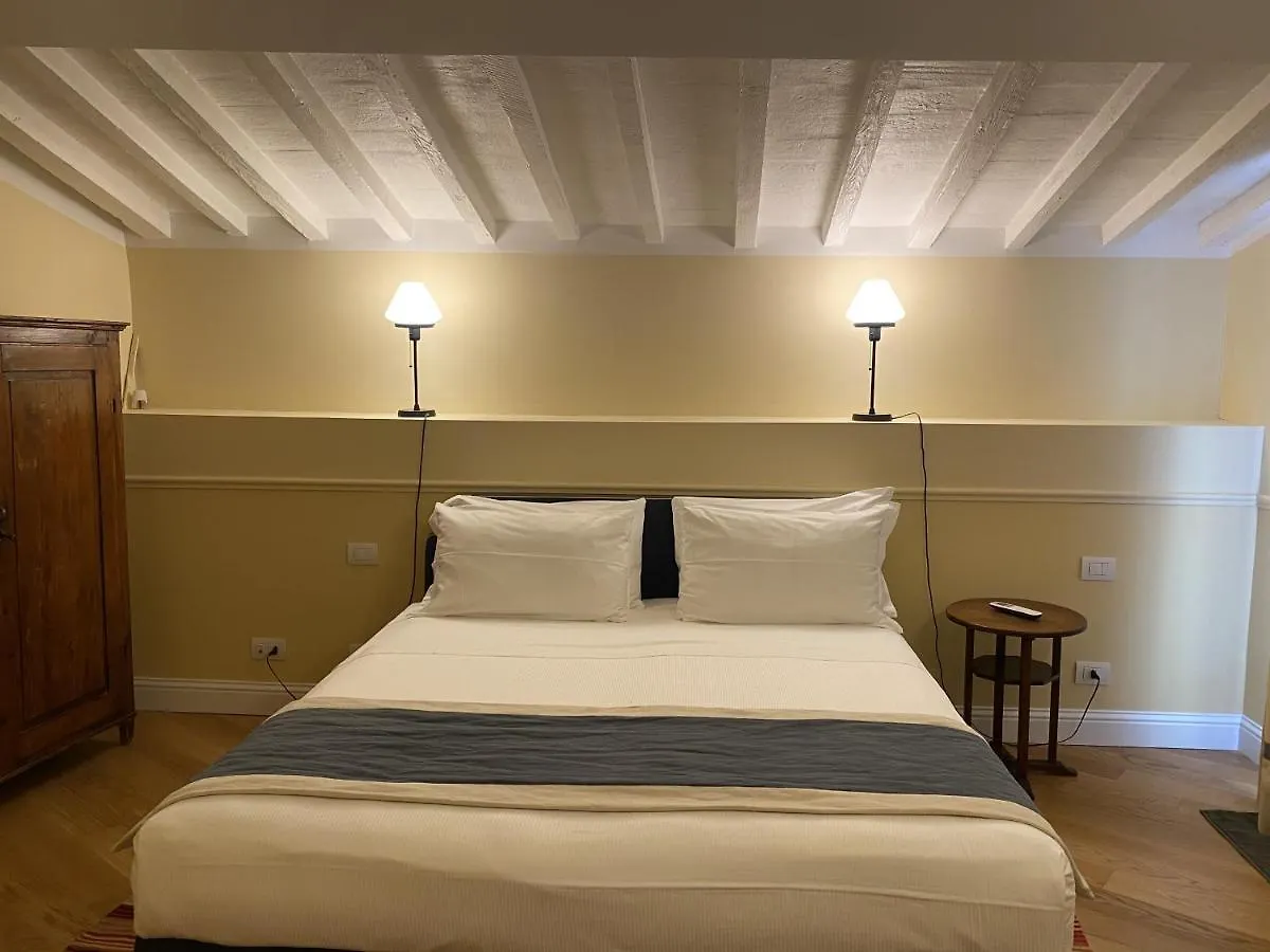 La Croce D'Oro Santa Croce Suite Apartments Florence