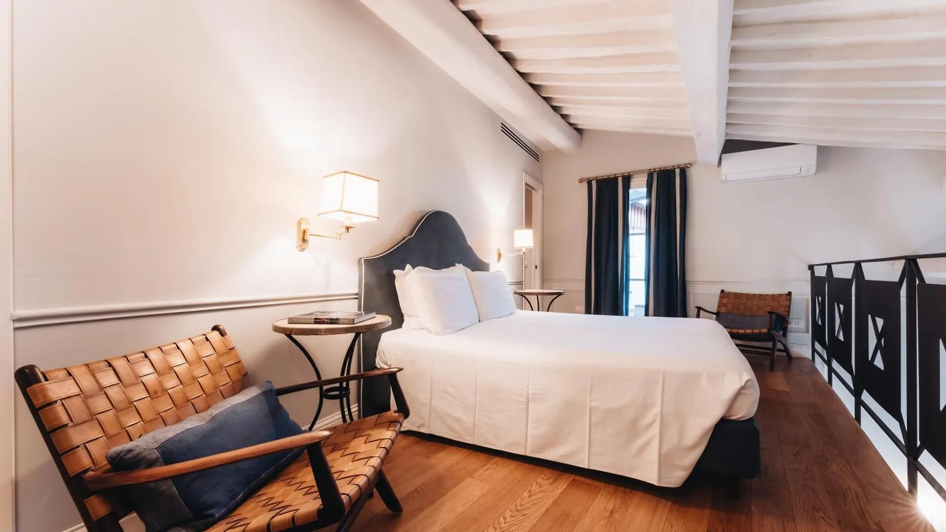 La Croce D'Oro Santa Croce Suite Apartments Florence
