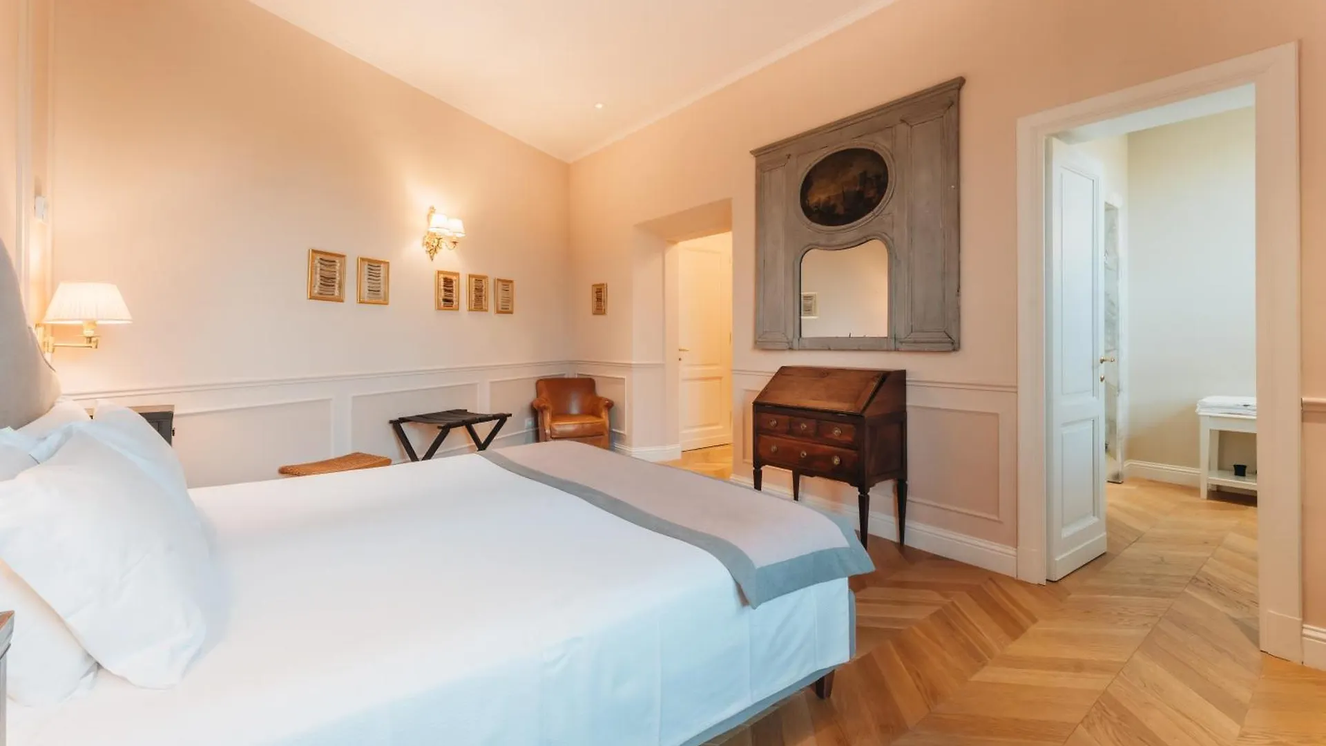 La Croce D'Oro Santa Croce Suite Apartments Florence