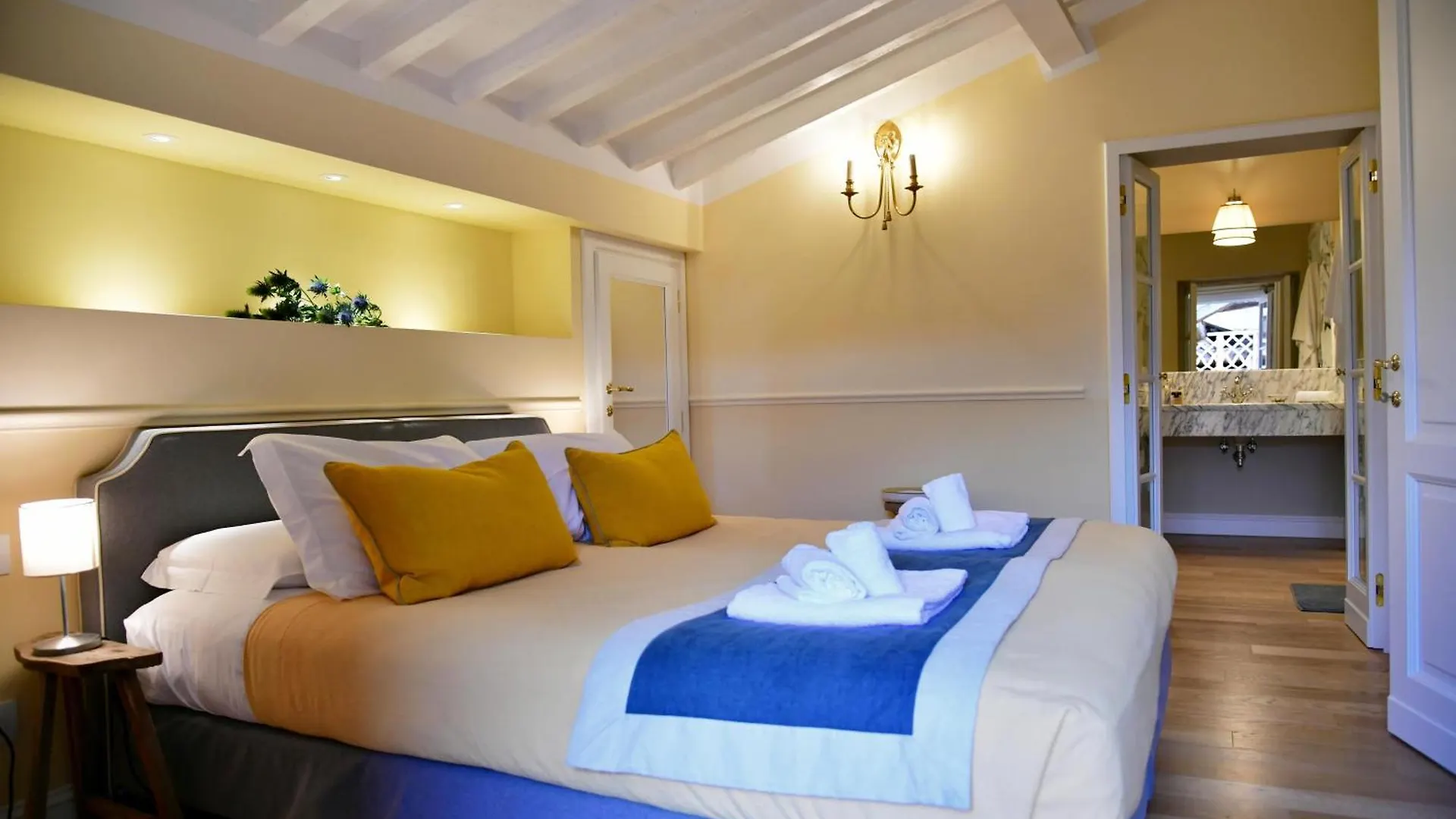 La Croce D'Oro Santa Croce Suite Apartments Florence Italy