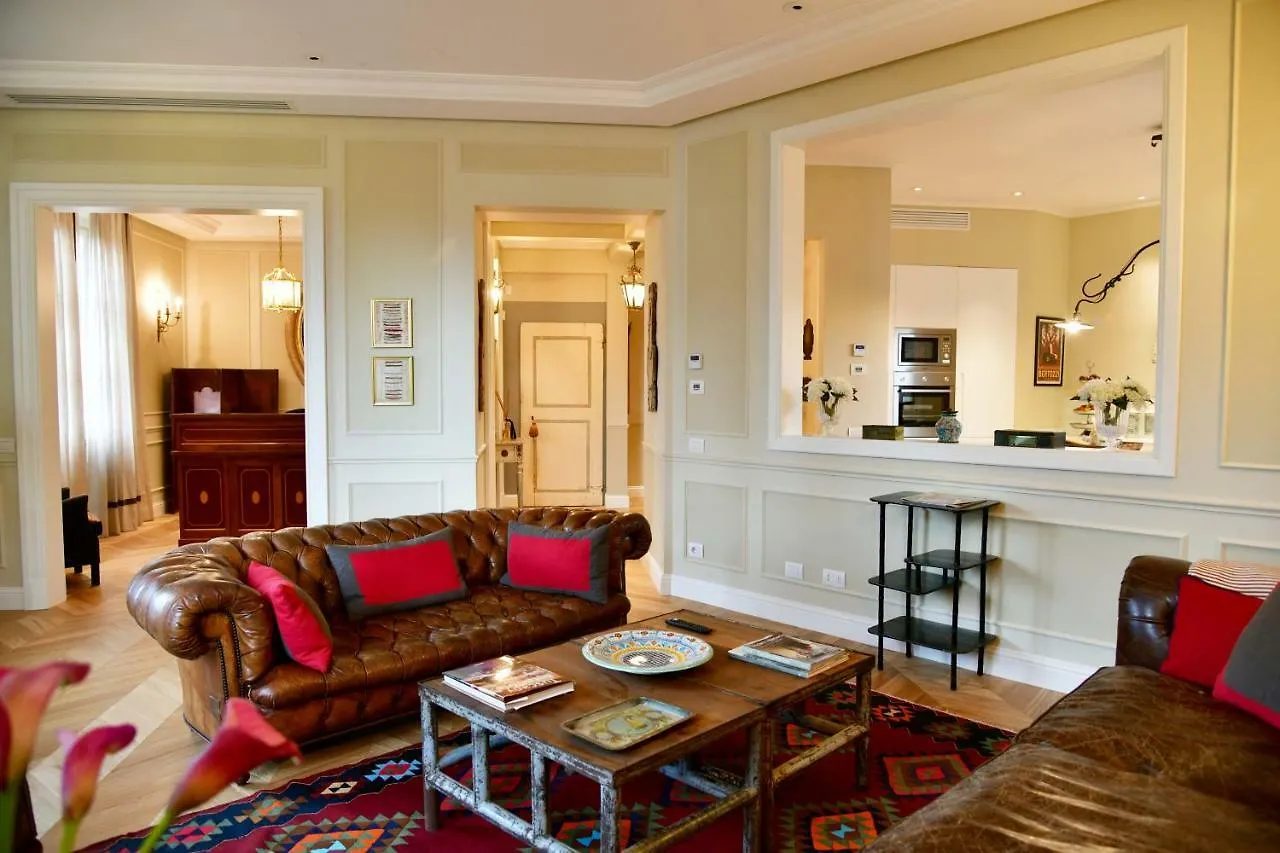 La Croce D'Oro Santa Croce Suite Apartments Florence